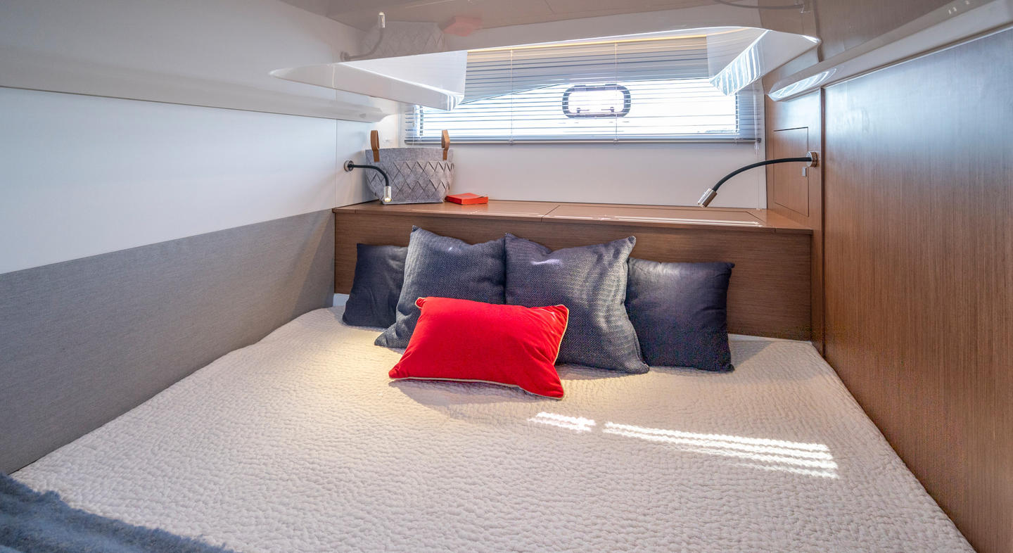 Gran_Turismo_36_Interior_08