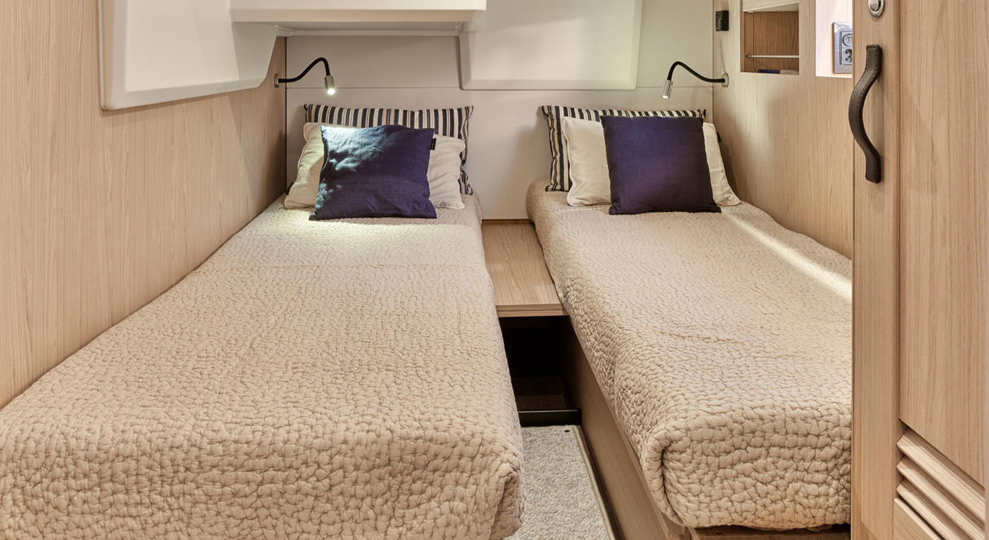 Swift Trawler 48